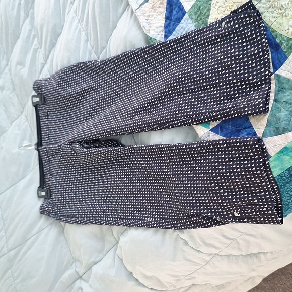 Cute navy and white knit slacks with slits and silver button at the bott… - Picture 1 of 6